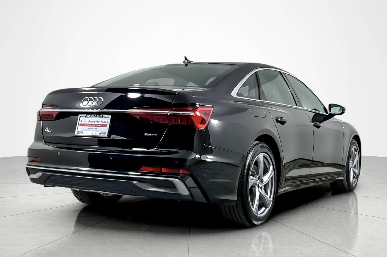 Used 2025 Audi A6 3.0T Premium image 5