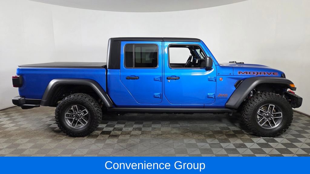 Used 2024 Jeep Gladiator Mojave w/ Technology Group image 10