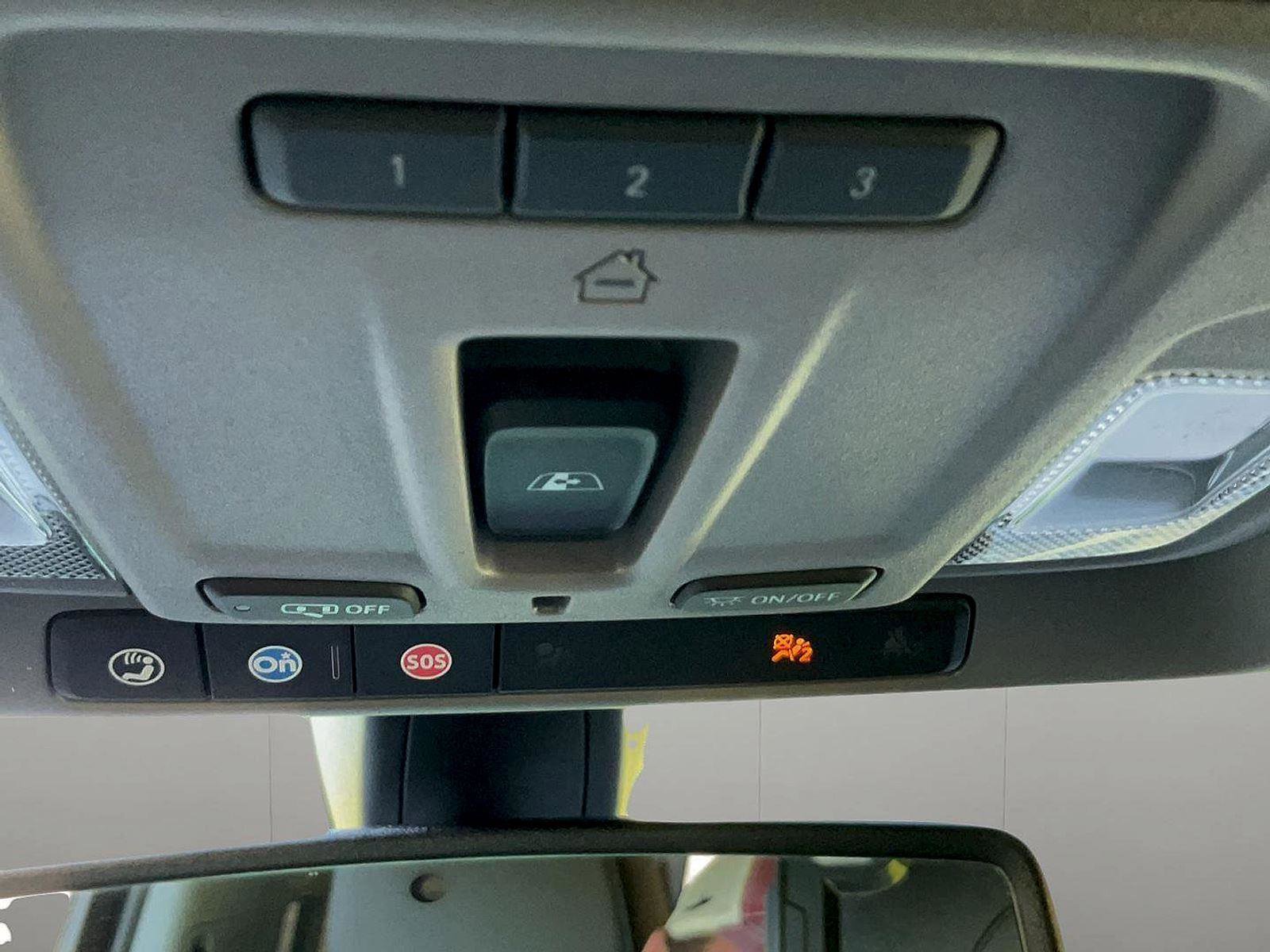 Used 2019 Chevrolet Silverado 1500 LTZ image 27