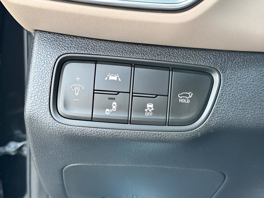 Used 2020 Hyundai Santa Fe SEL w/ Convenience + Premium Package FWD image 33