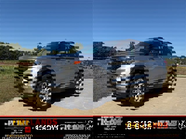 Used 2021 Ford Explorer XLT w/ Equipment Group 202A image 1