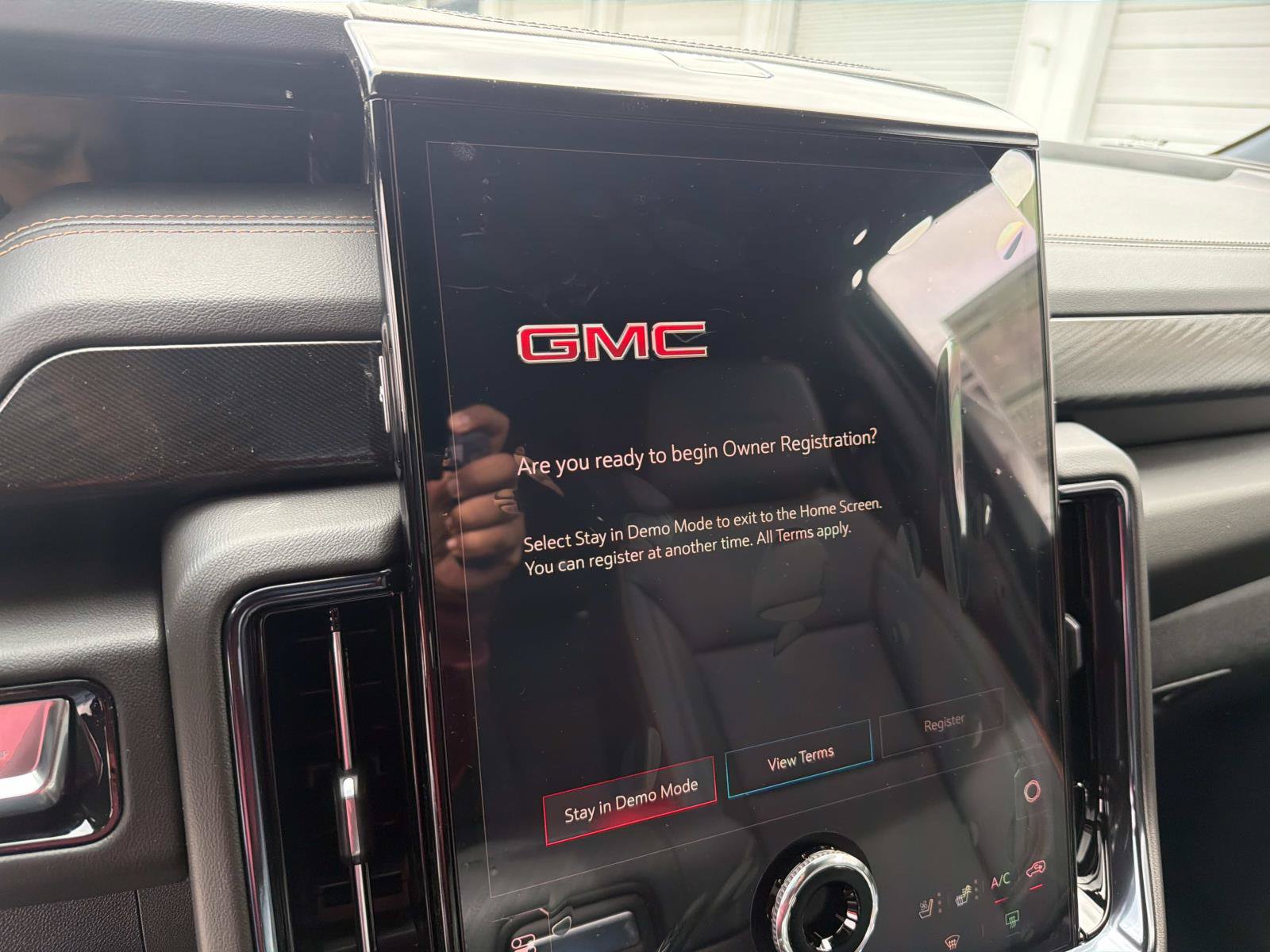 New 2026 GMC Yukon AT4 w/ AT4 Premium Plus Package AWD/4WD image 23