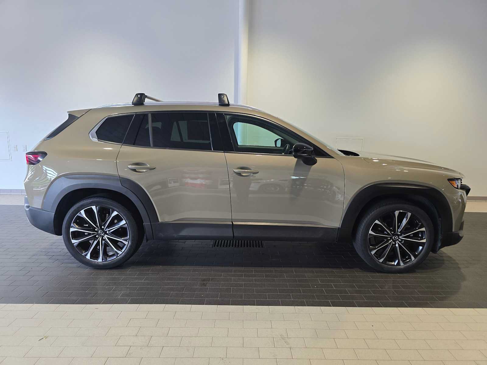 Used 2023 MAZDA CX-50 AWD 2.5 Turbo w/ Cargo Package image 8