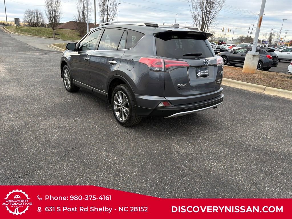 Used 2017 Toyota RAV4 Limited image 9