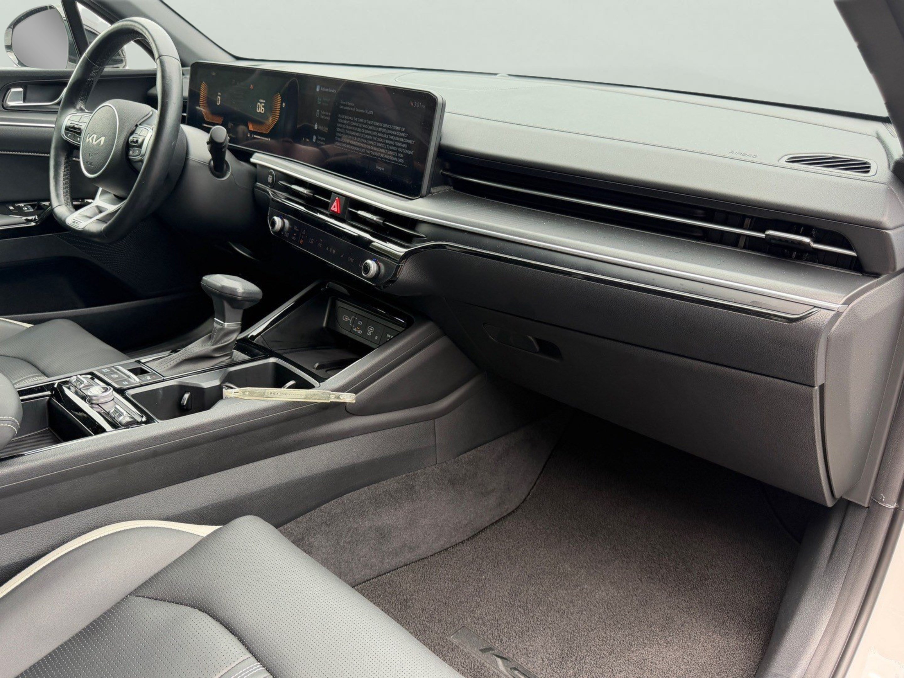 Certified 2025 Kia K5 GT-Line AWD/4WD image 26