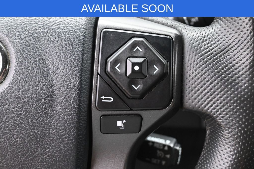 Used 2017 Toyota Tacoma TRD Sport w/ Tow Package (A/T) AWD/4WD image 16