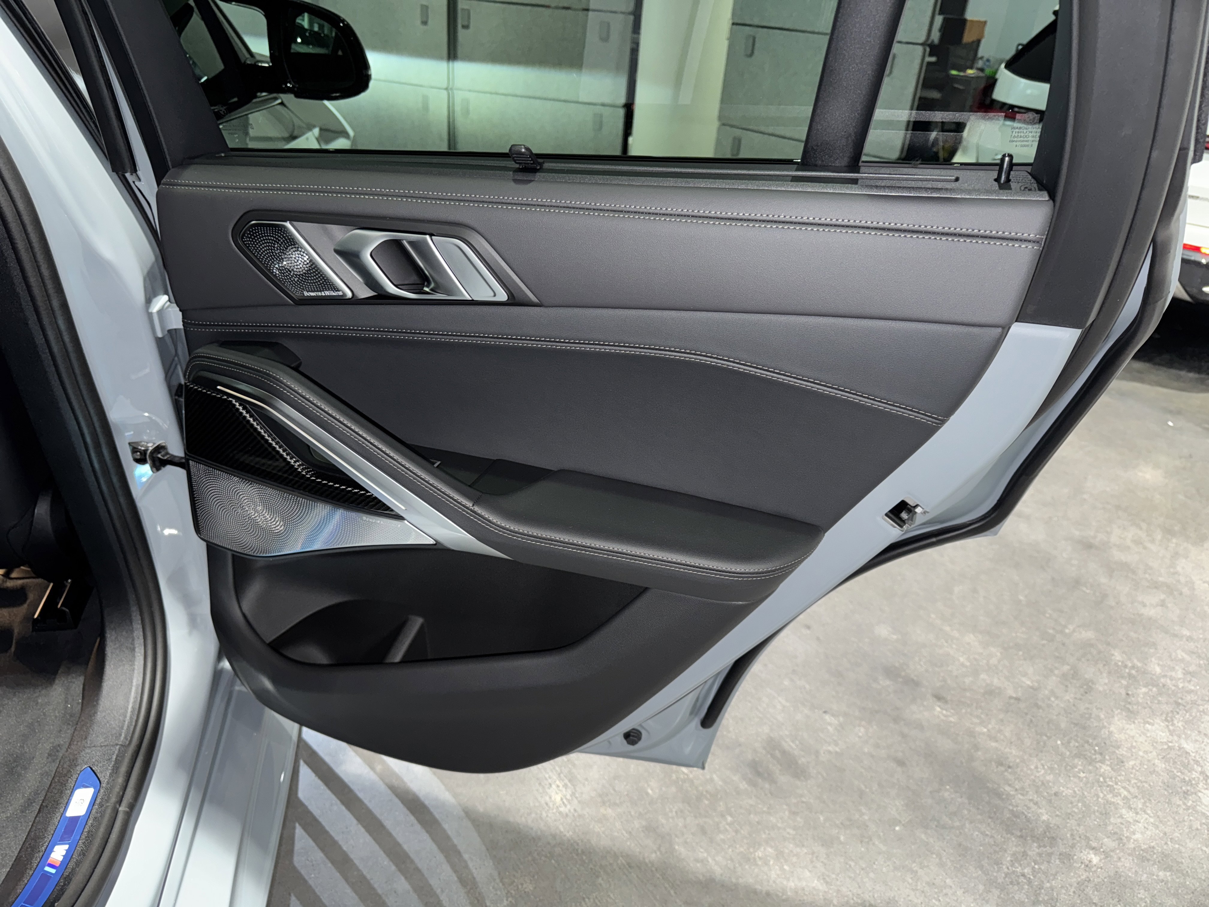 New 2026 BMW X6 M60i w/ Executive Package image 10