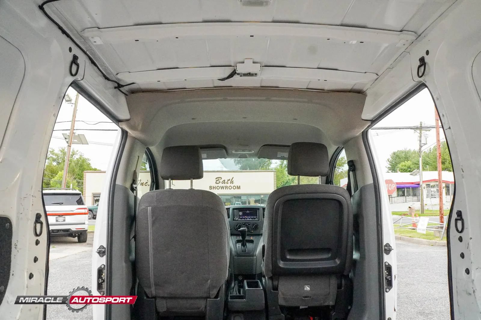 Used 2021 Nissan NV200 S FWD image 29