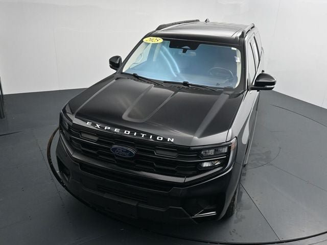 Certified 2025 Ford Expedition Max Active AWD/4WD image 30