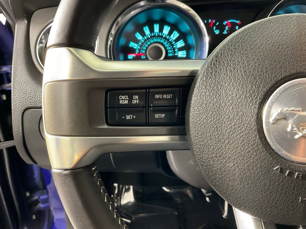 Used 2013 Ford Mustang Coupe image 21