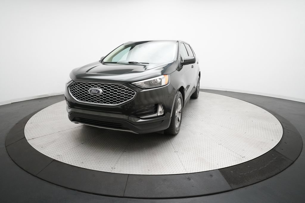 Used 2024 Ford Edge SEL w/ Convenience Package AWD/4WD image 12