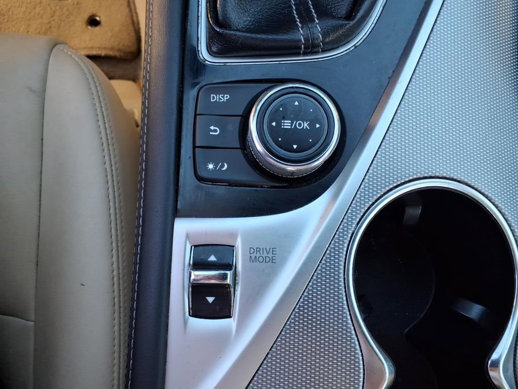 Used 2015 INFINITI Q50 Premium w/ All Weather Package image 14