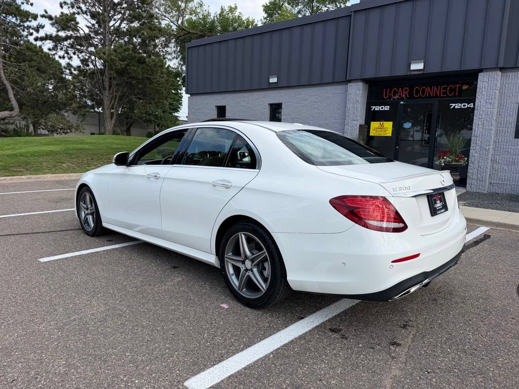 Used 2017 Mercedes-Benz E 300 4MATIC image 17