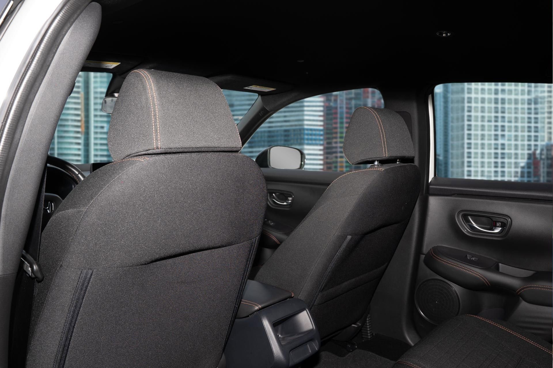 Used 2024 Honda HR-V Sport image 17