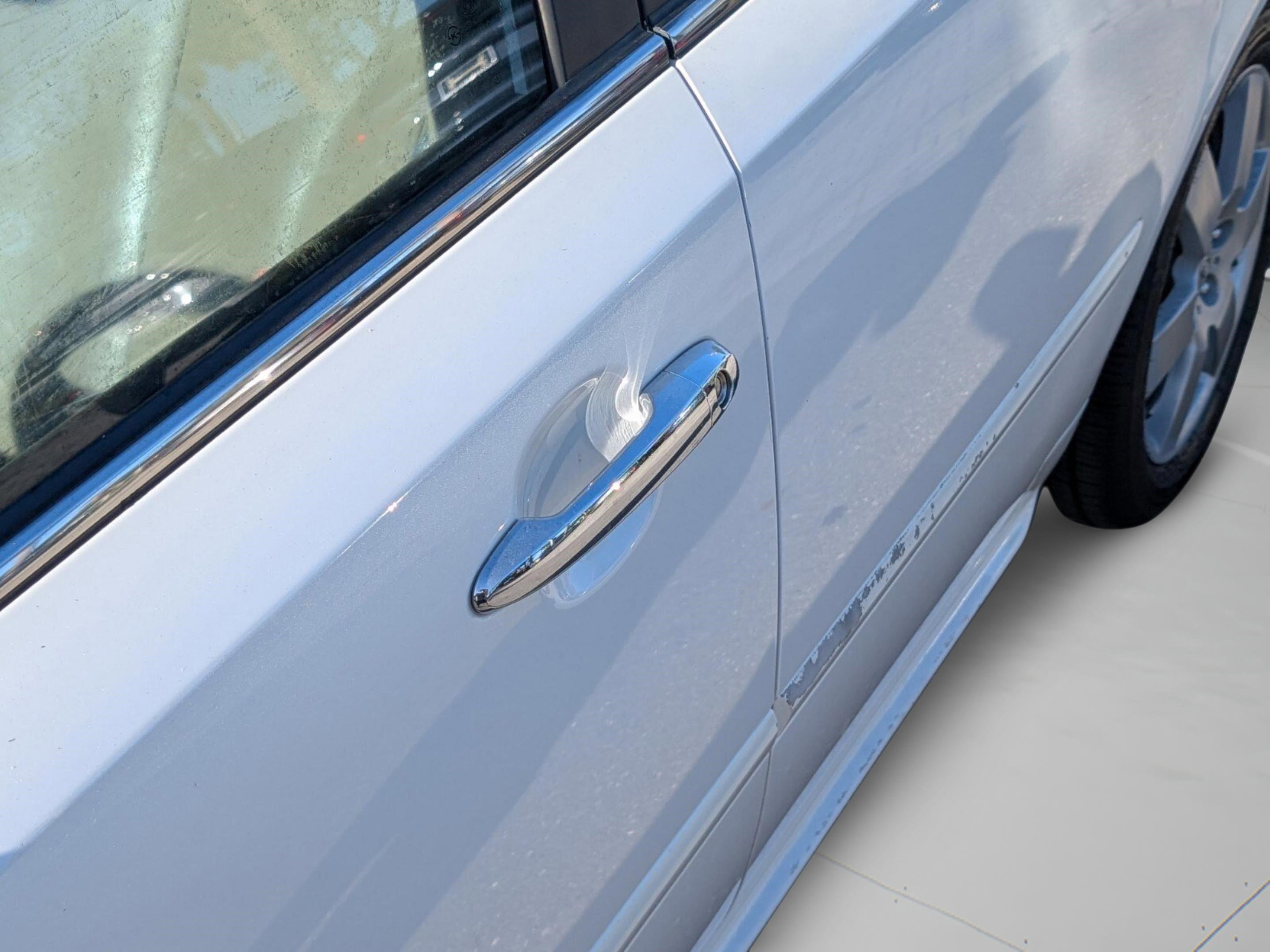 Used 2010 Kia Optima EX w/ Premium Pkg image 16