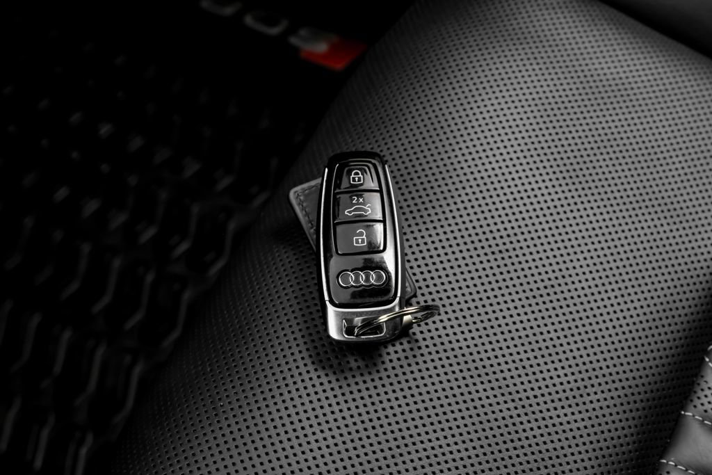 Used 2024 Audi SQ8 Premium Plus w/ Executive Package AWD/4WD image 54