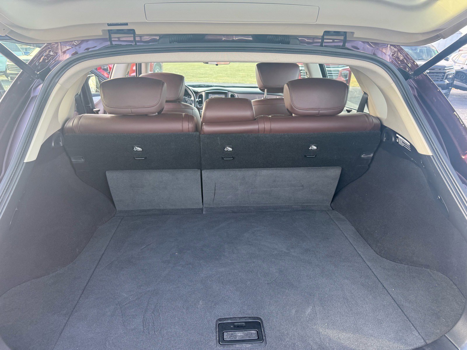 Used 2016 INFINITI QX50 AWD image 15