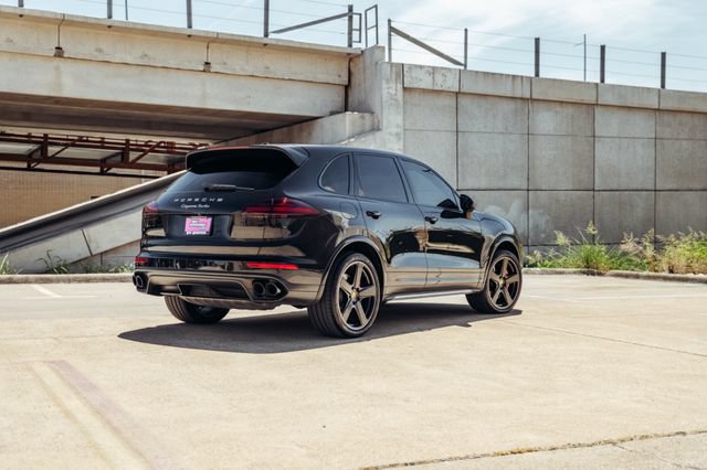 Used 2016 Porsche Cayenne Turbo AWD/4WD image 45