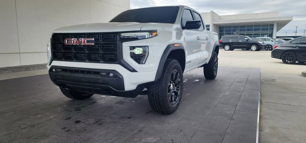 Used 2024 GMC Canyon Elevation w/ Convenience Package image 1