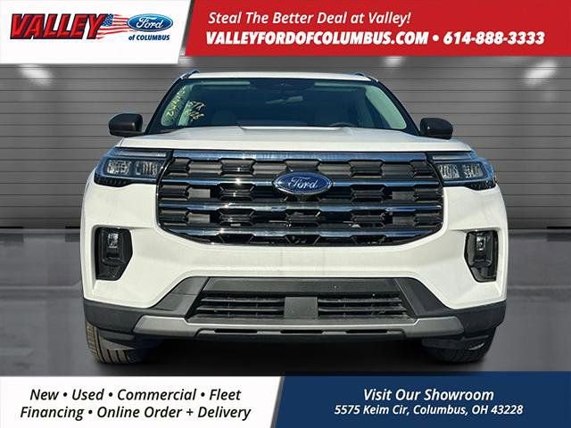 New 2025 Ford Explorer Active w/ Active Comfort Package image 2