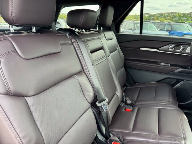 New 2026 Ford Explorer Platinum AWD/4WD image 24