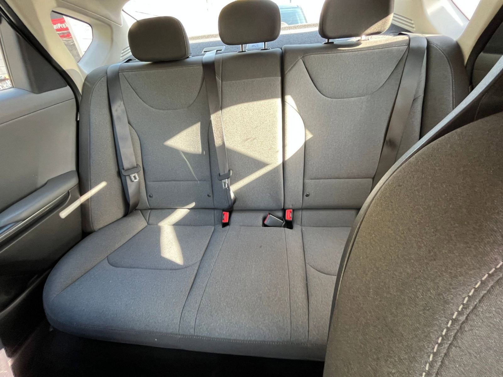 Used 2025 Kia K4 FWD image 34