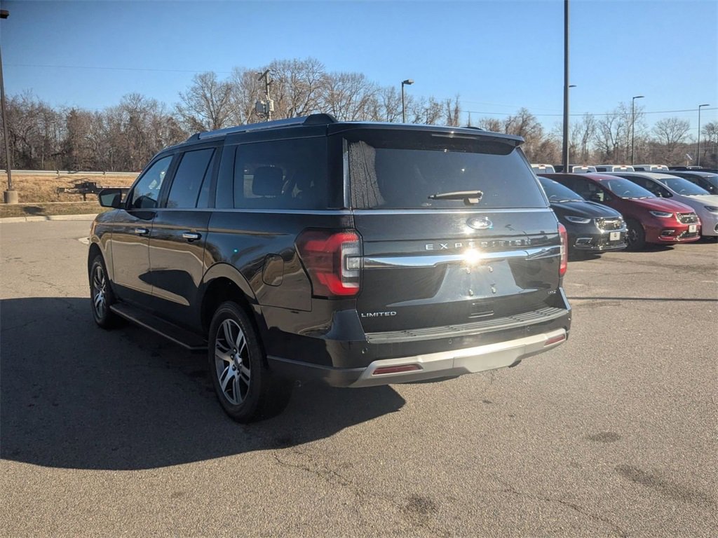 Used 2024 Ford Expedition Max Limited image 3