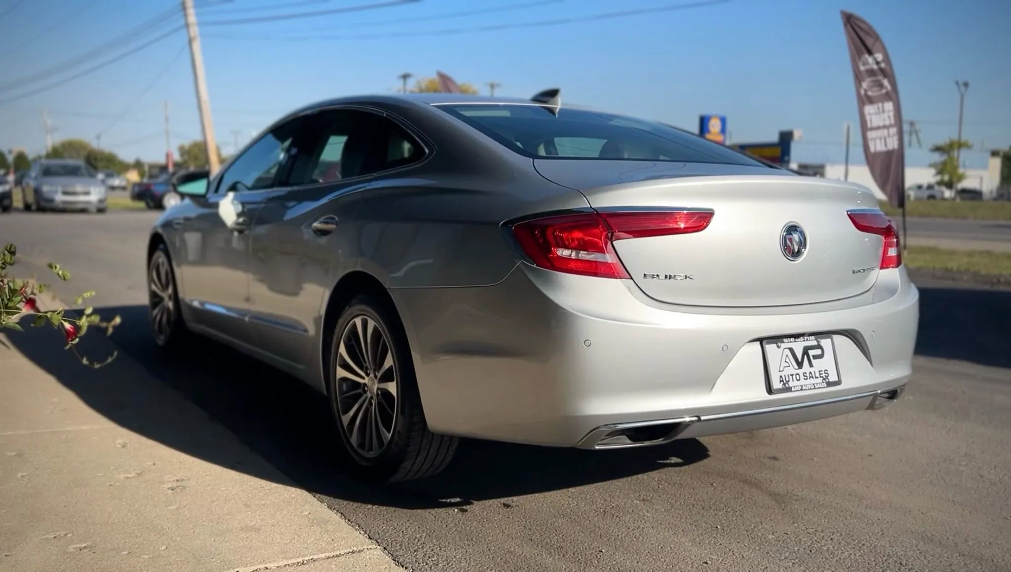 Used 2017 Buick LaCrosse Essence w/ Sights and Sounds Package image 5