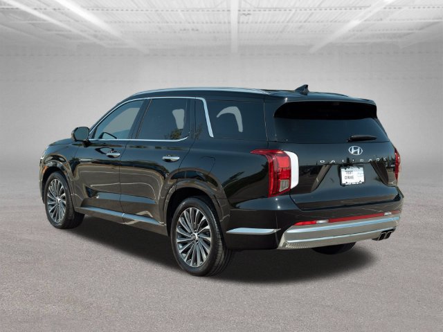 Used 2024 Hyundai Palisade Calligraphy AWD/4WD image 5