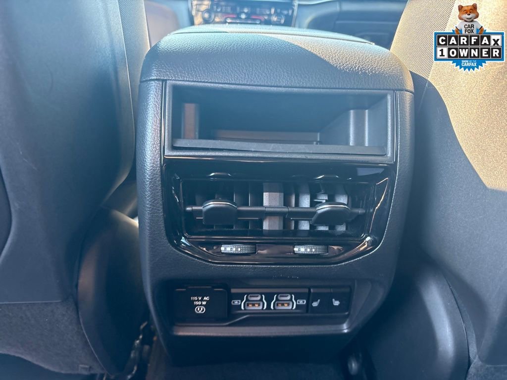 Used 2023 Jeep Grand Cherokee Limited image 34
