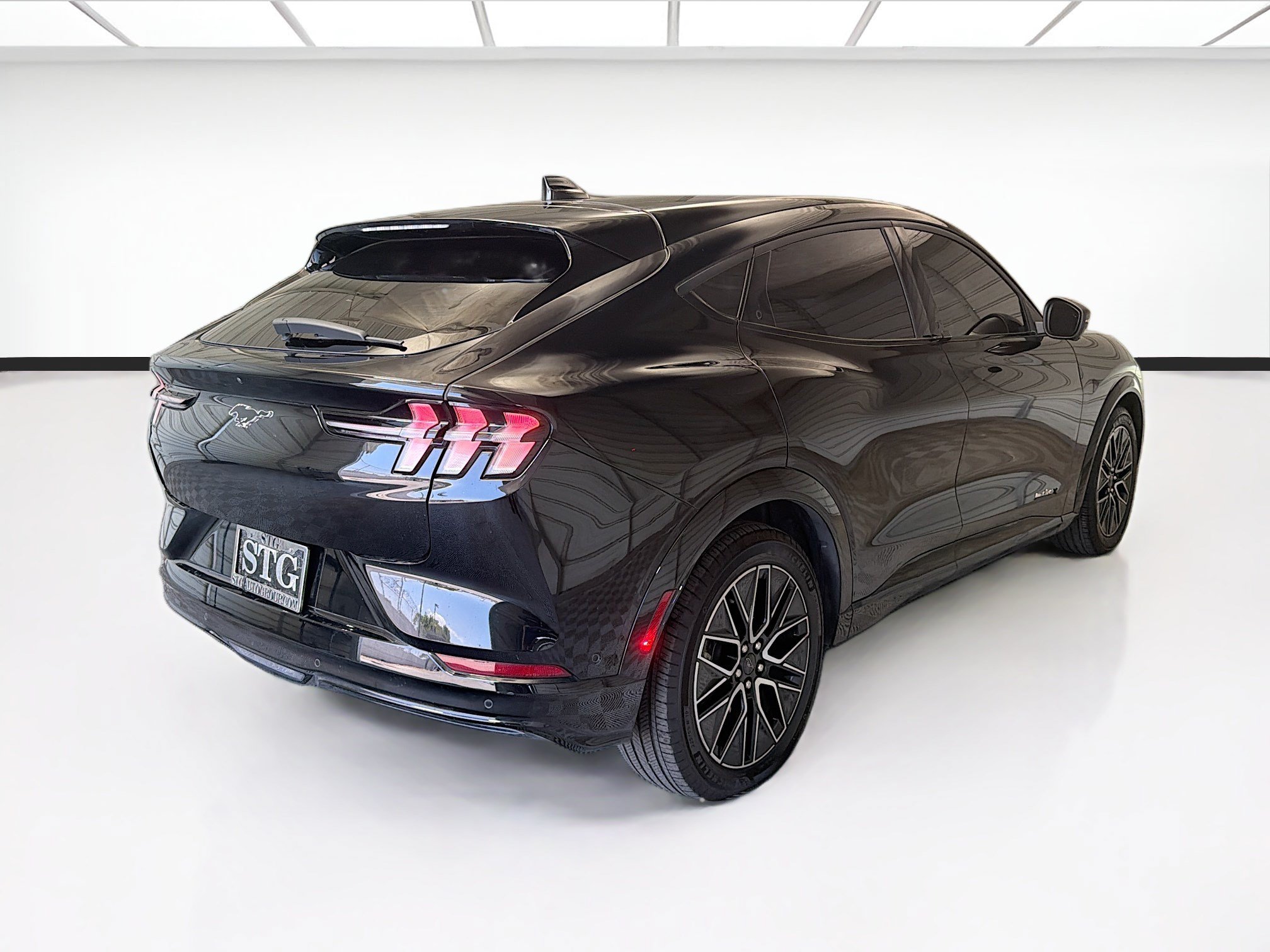Used 2024 Ford Mustang Mach-E Premium RWD image 4