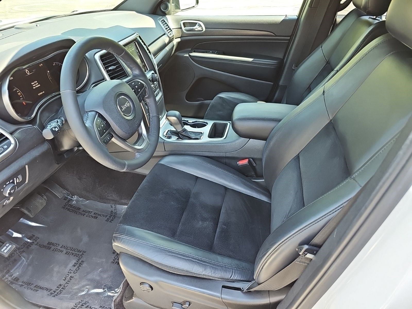 Used 2018 Jeep Grand Cherokee Altitude AWD/4WD image 19
