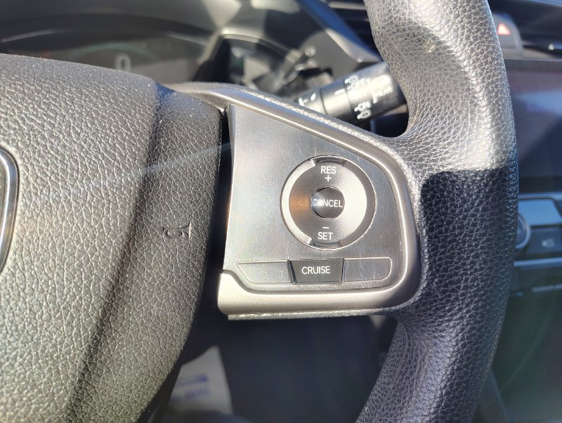 Used 2018 Honda Civic EX image 25