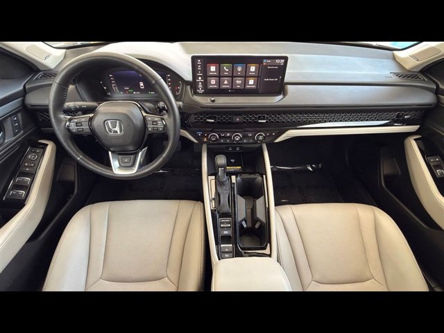Certified 2025 Honda Accord Touring image 21