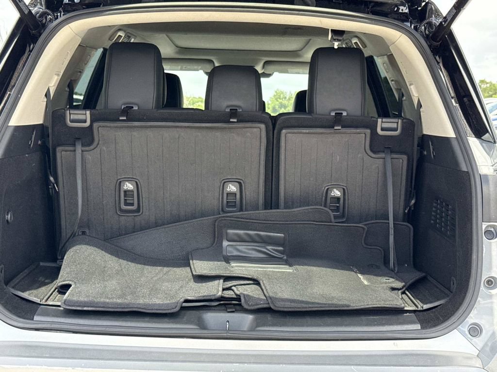 Certified 2024 Nissan Pathfinder Platinum w/ Cargo Package FWD image 12