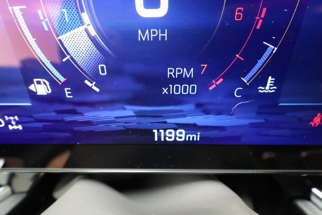 Used 2025 Chevrolet Suburban High Country image 14