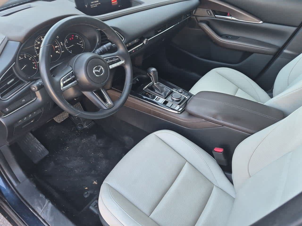 Used 2023 MAZDA CX-30 AWD 2.5 S w/ Premium Package image 2