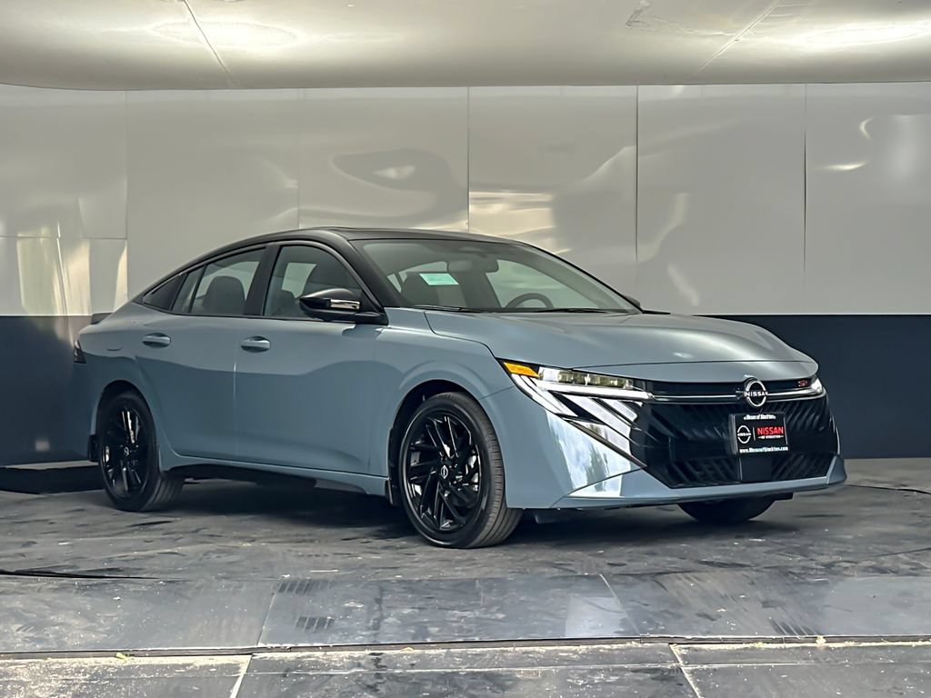 New 2027 Nissan Sentra SR w/ SR Premium Package