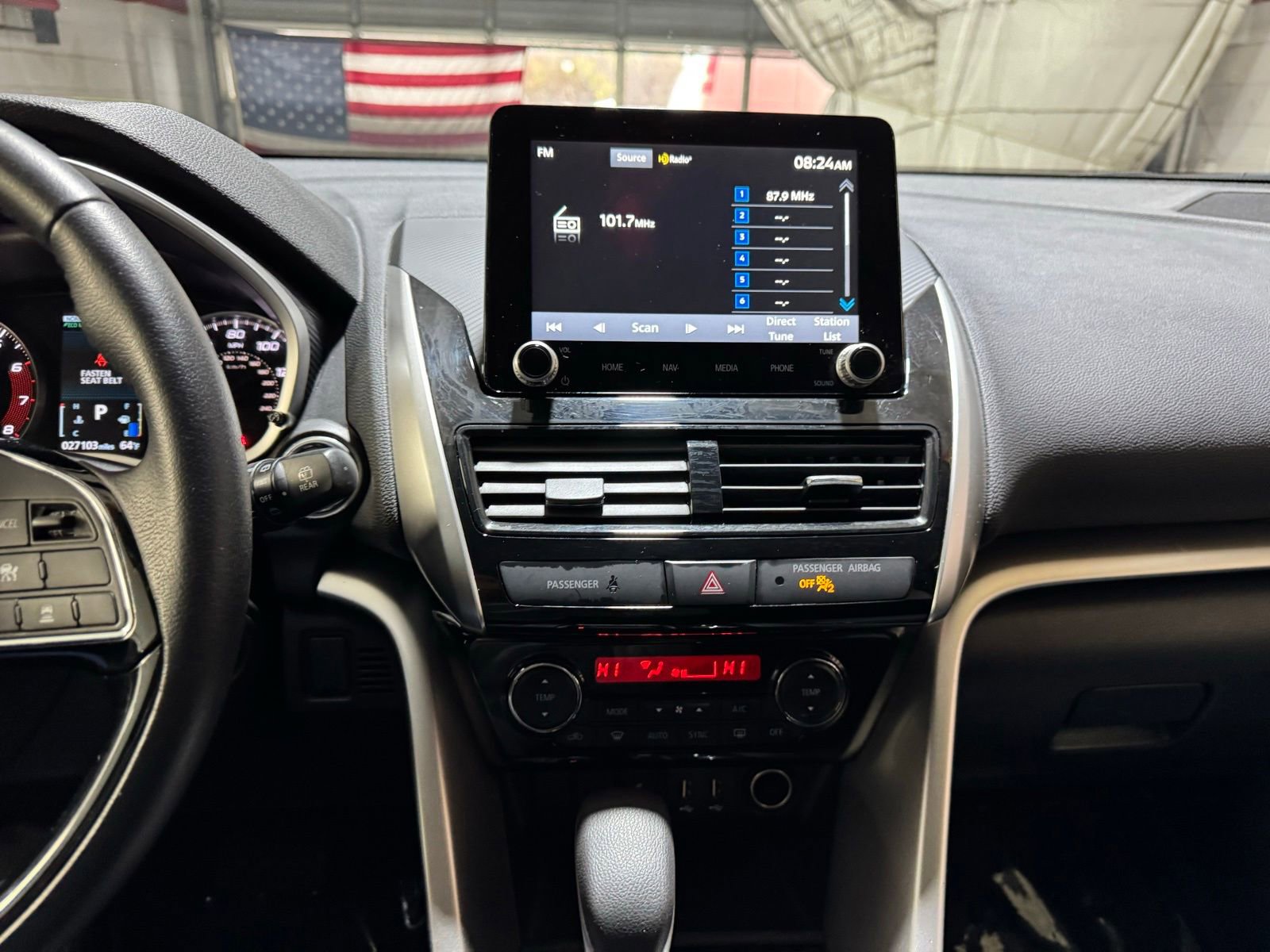 Used 2024 Mitsubishi Eclipse Cross SE image 25