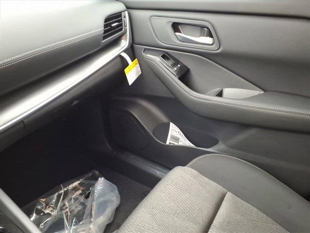 New 2026 Nissan Rogue SV image 23