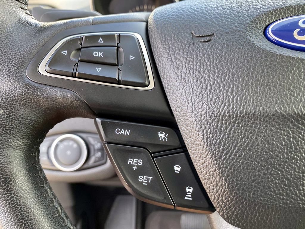 Used 2019 Ford Escape Titanium AWD/4WD image 20