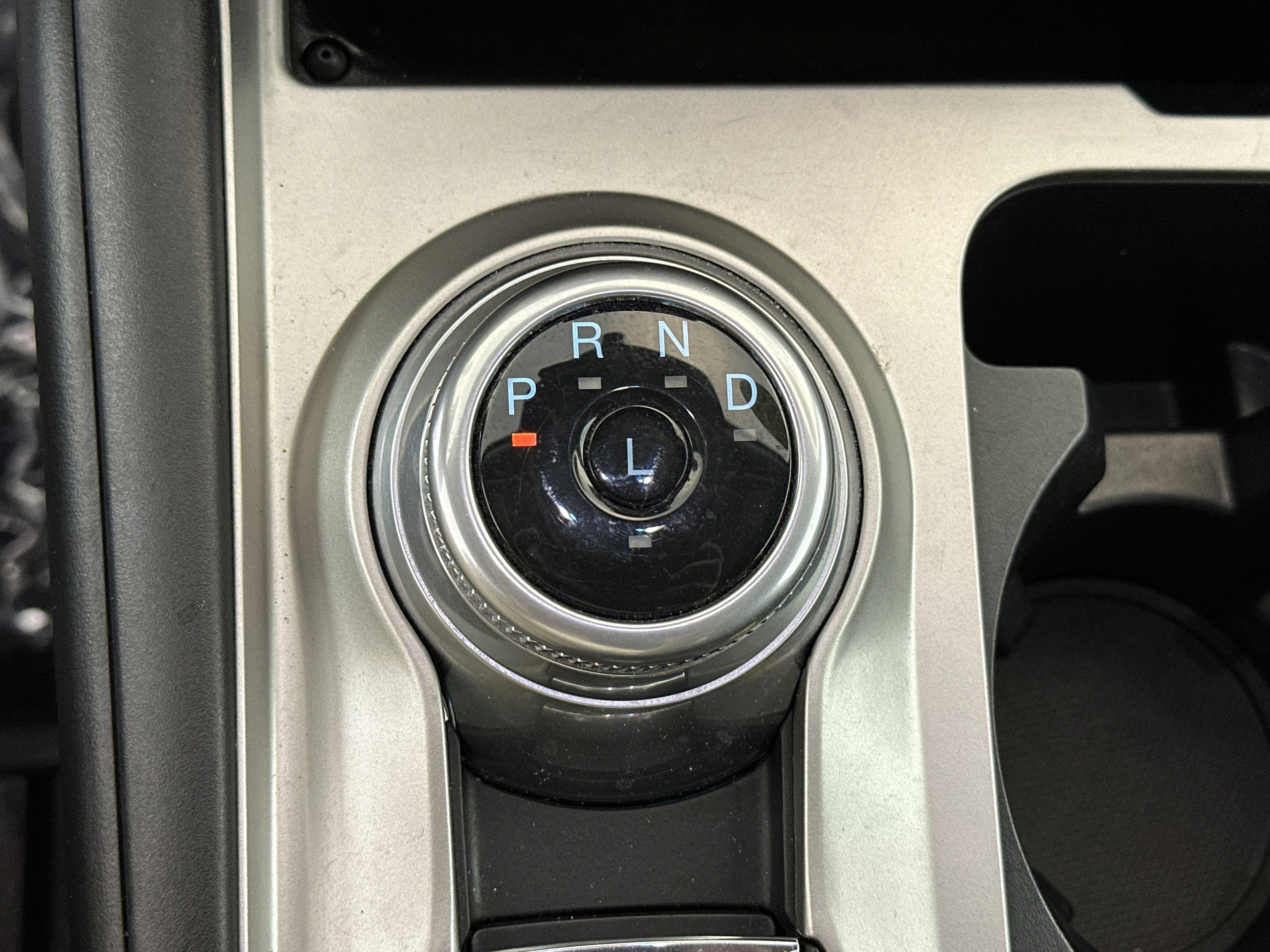 Used 2021 Ford Explorer XLT image 24