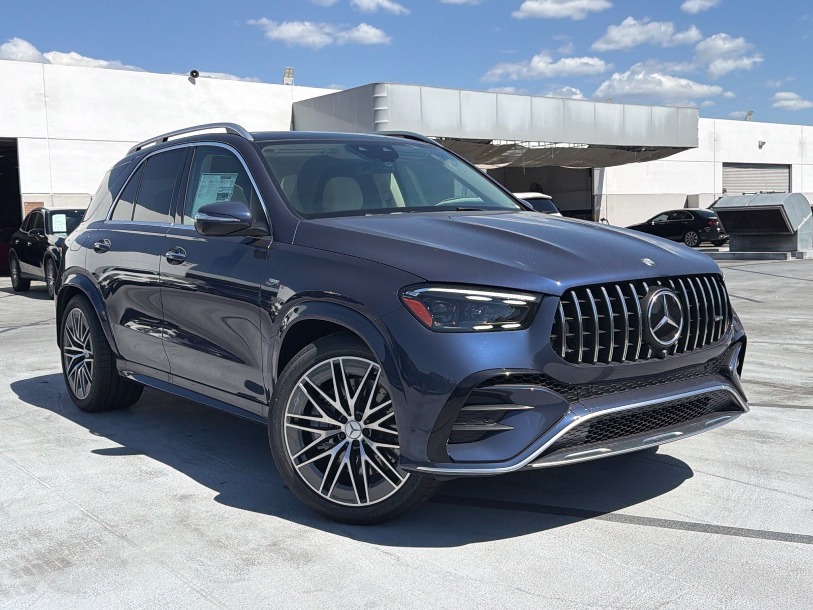 New 2026 Mercedes-Benz GLE 53 AMG 4MATIC image 2