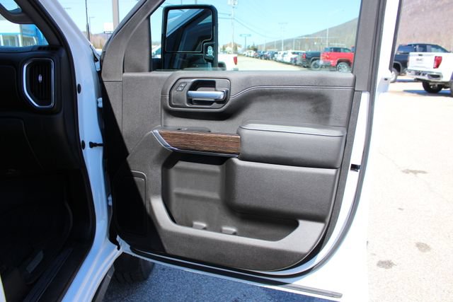 Used 2023 GMC Sierra 2500 SLE w/ SLE Value Package; AWD/4WD image 56