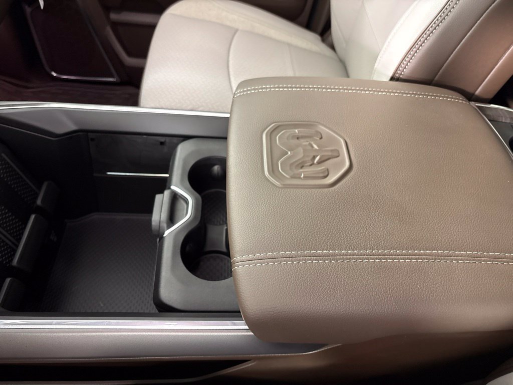 New 2027 RAM 3500 Laramie AWD/4WD image 45