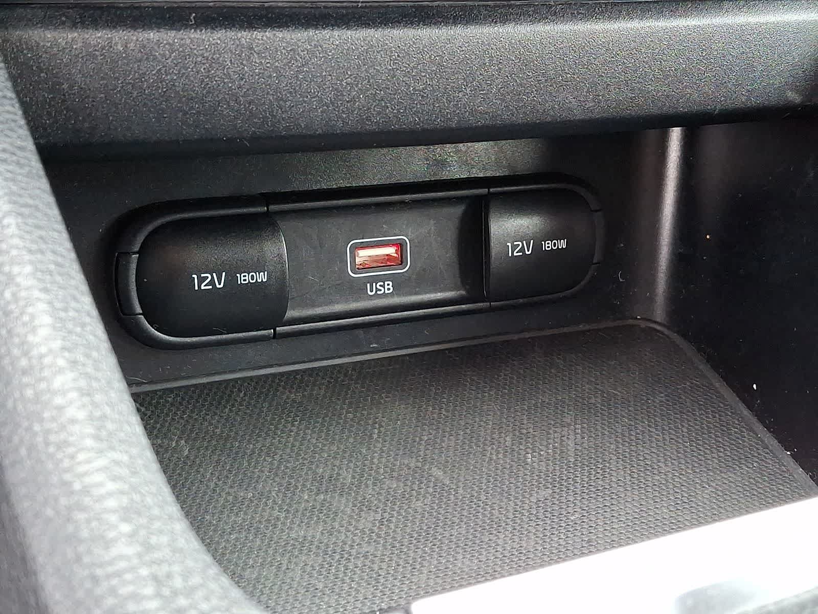 Used 2023 Kia Forte LXS w/ LXS Technology Package FWD image 26