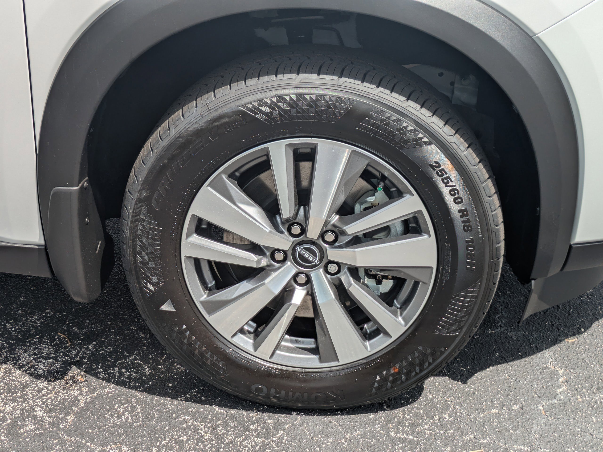 New 2026 Nissan Pathfinder SL FWD image 11