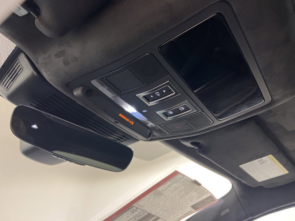 New 2025 Jaguar F-PACE R-Dynamic S image 18