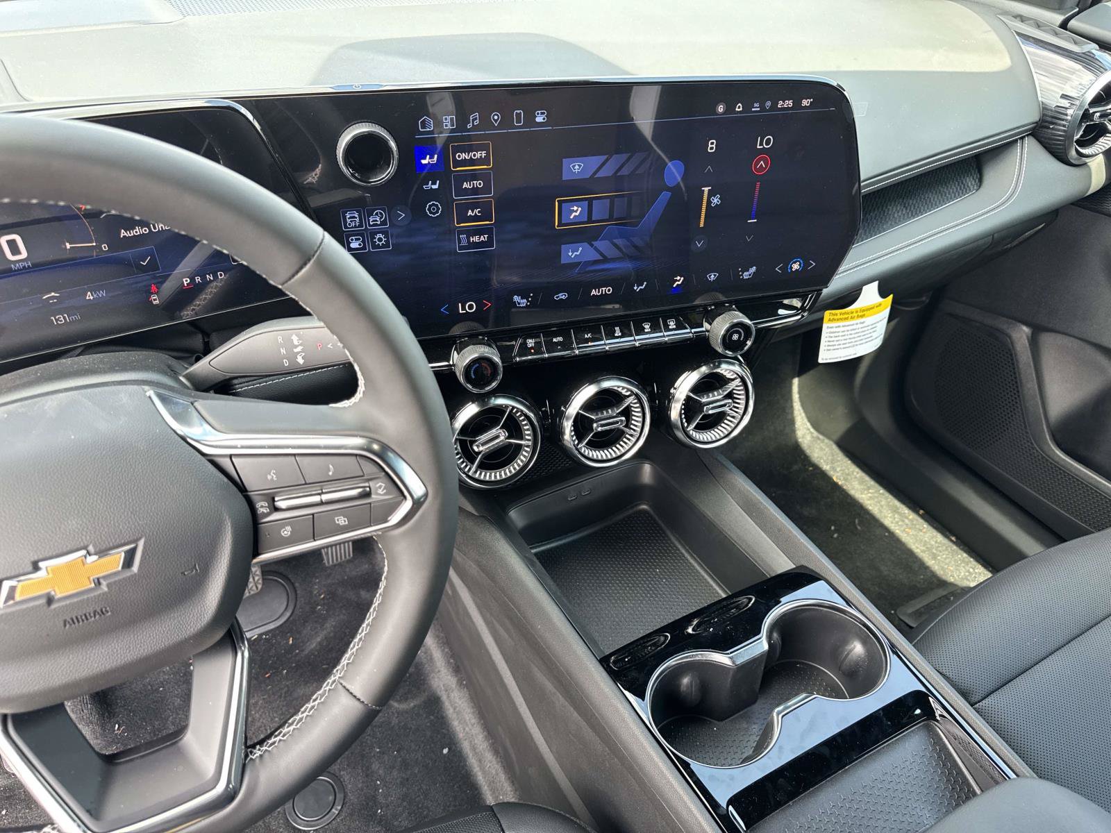 New 2025 Chevrolet Blazer EV LT AWD/4WD image 4