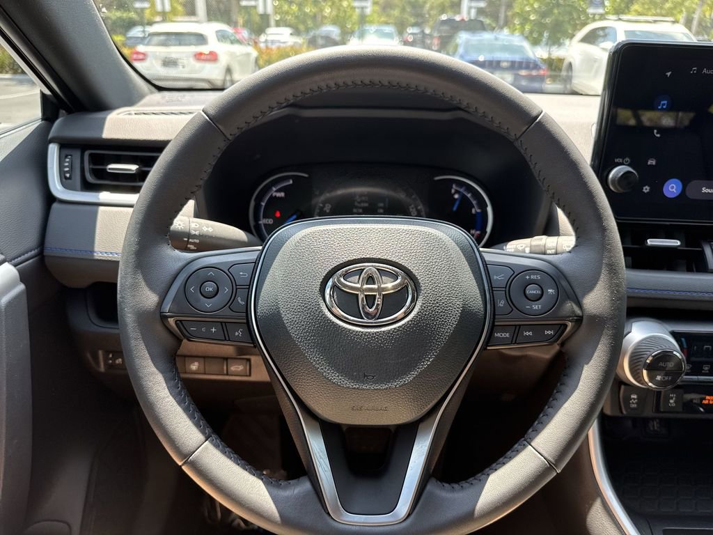 Used 2025 Toyota RAV4 XSE w/ Weather Package AWD/4WD image 48